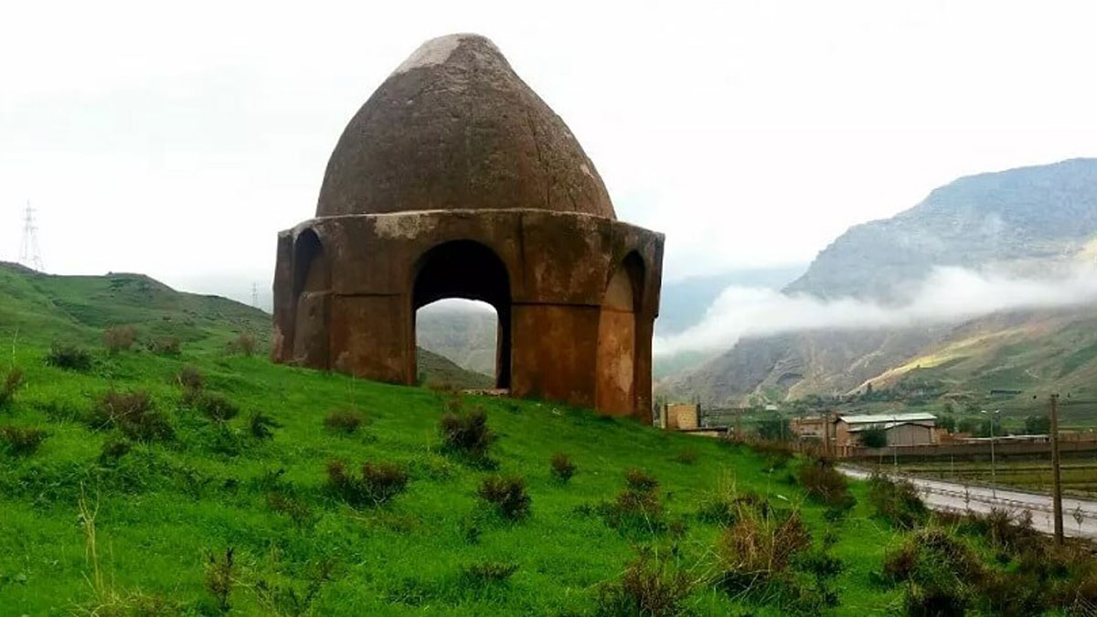 آتشکده چهار طاقی دره شهر